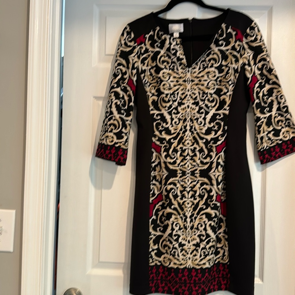 Beautiful and comfy Donna Morgan dress.